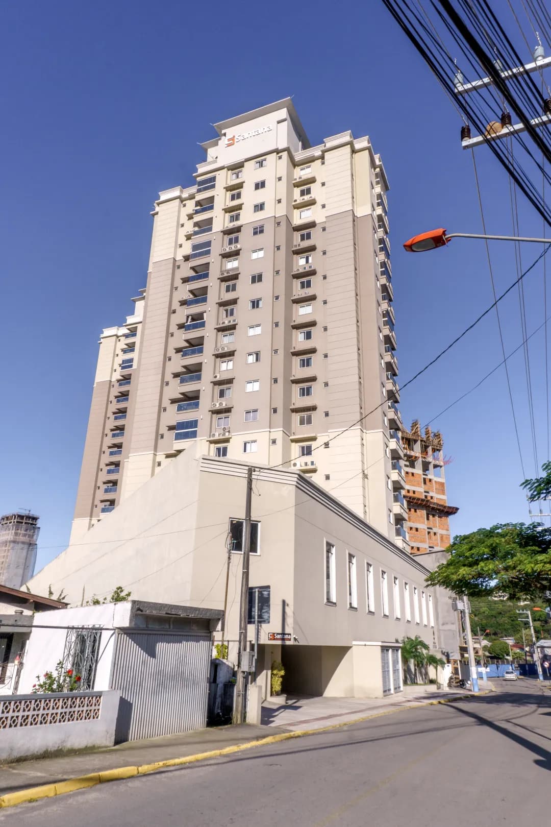 003-HDR (Final) (Grande).png